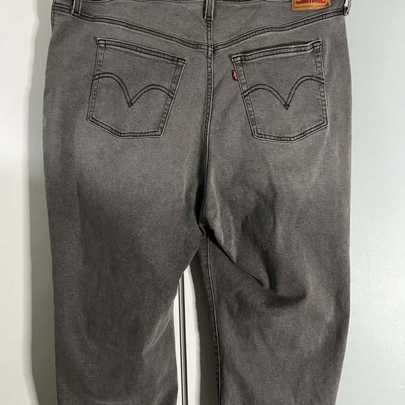 Levi’s Ribcage Straight Ankle - Picture 7 of 11